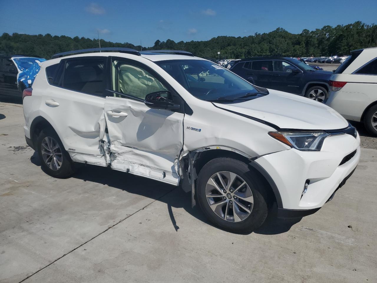 2017 Toyota Rav4 Hv Le - Фото 4