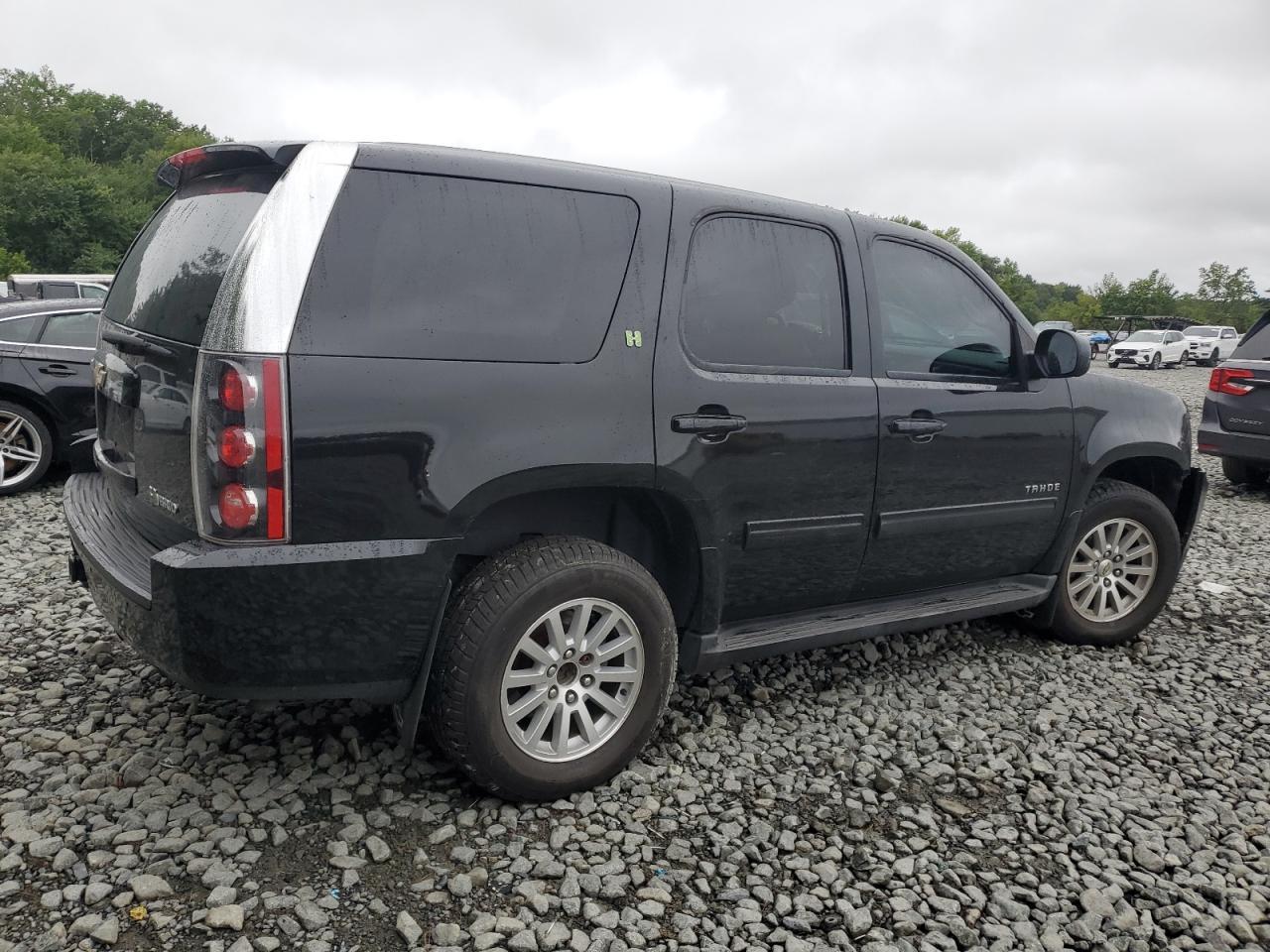 2013 Chevrolet Tahoe Hybrid Hybrid - Фото 3