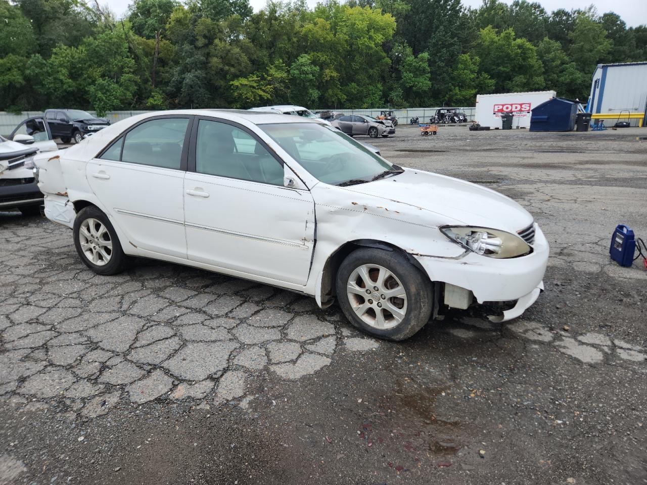 2005 Toyota Camry Le - Фото 4