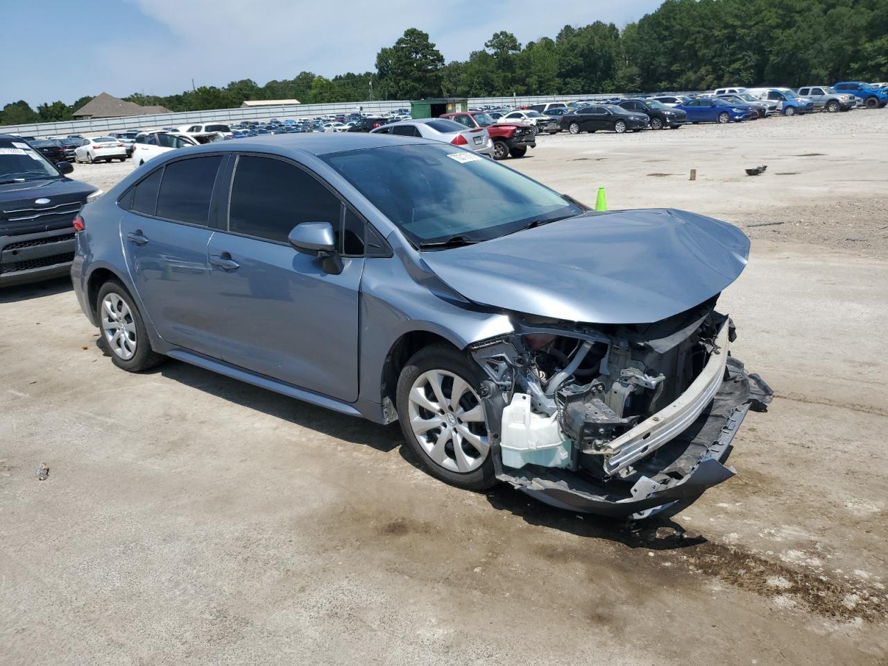 2021 Toyota Corolla Le - Фото 4