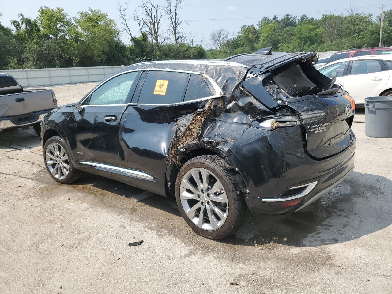 2023 Buick Envision Avenir - Image 2