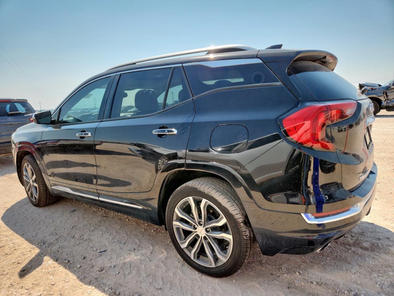 2018 GMC Terrain Denali - Фото 2
