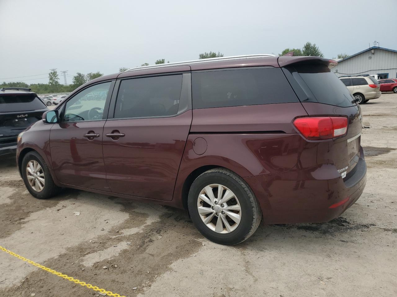 2016 Kia Sedona Lx - Фото 2