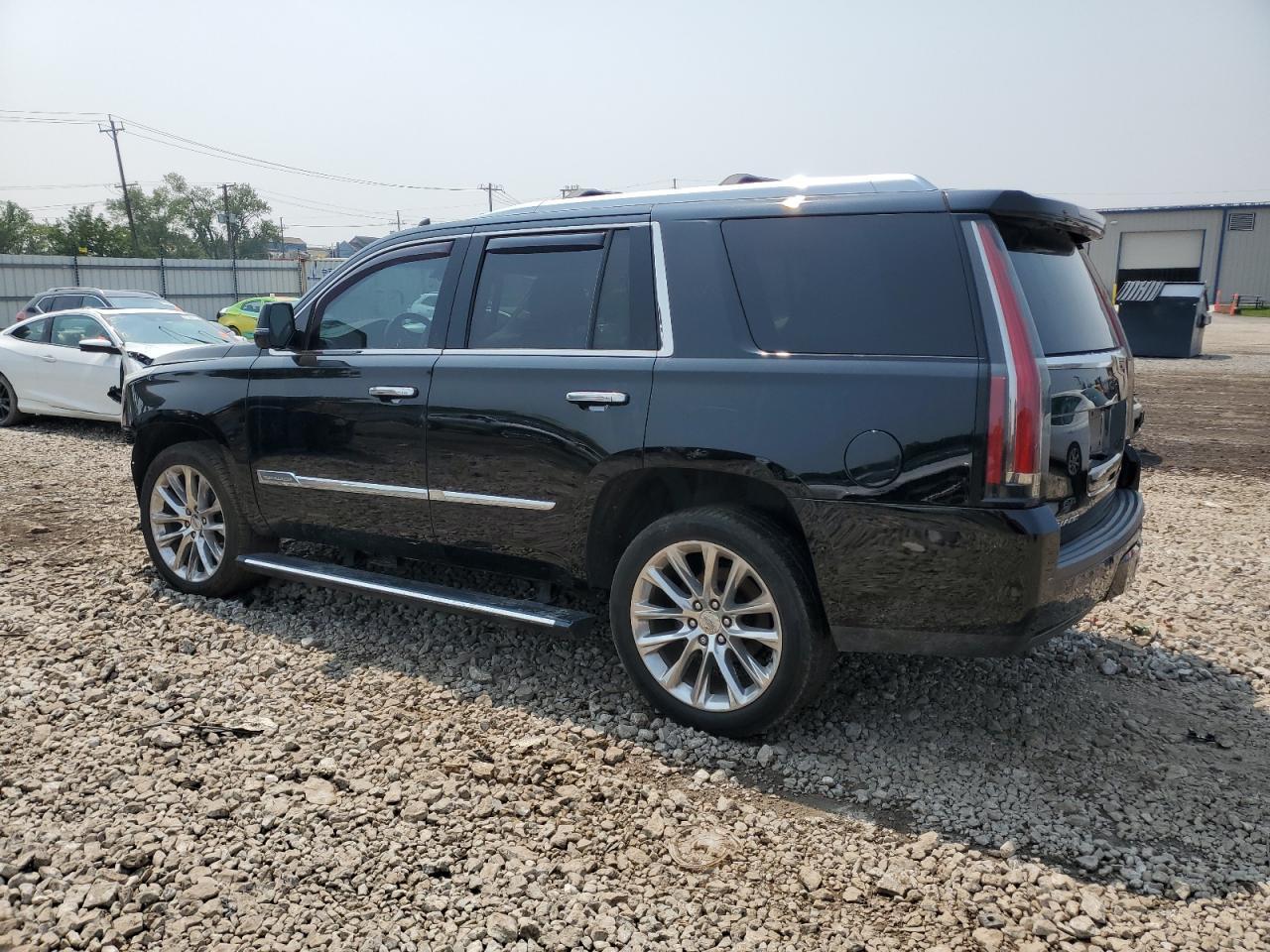 2017 Cadillac Escalade Premium Luxury - Фото 2