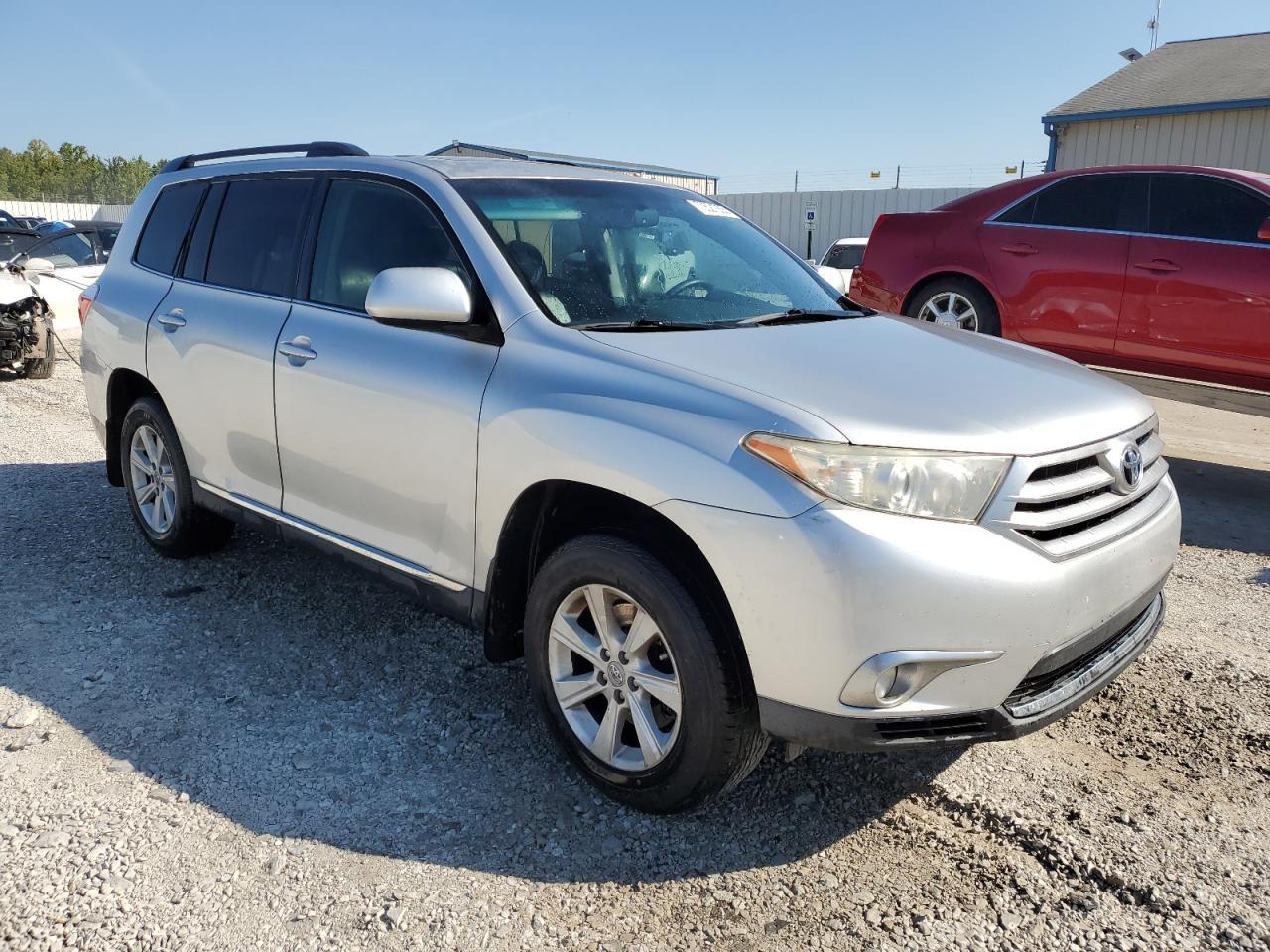 2012 Toyota Highlander Se - Фото 4