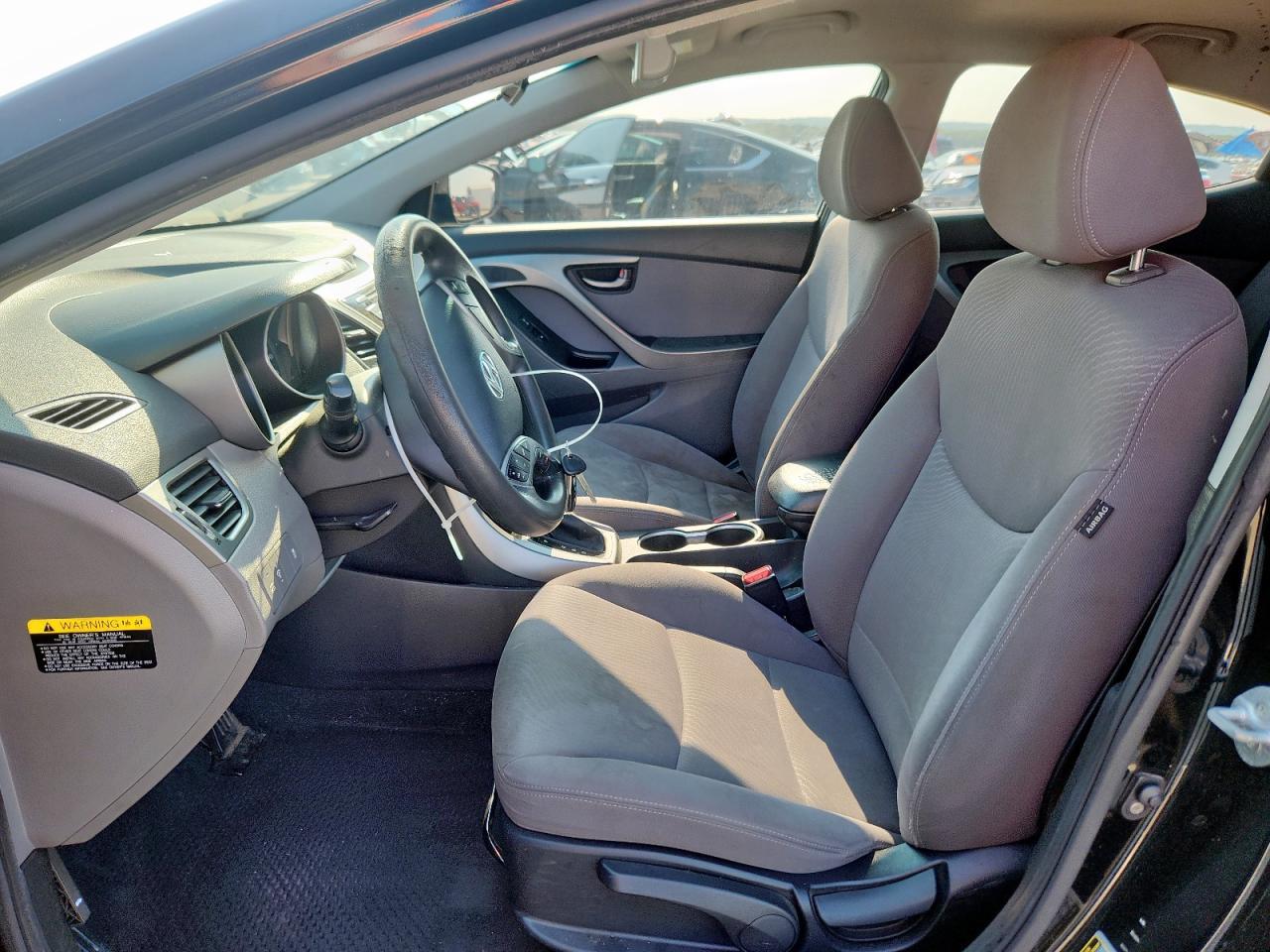 2014 Hyundai Elantra Se - Image 7
