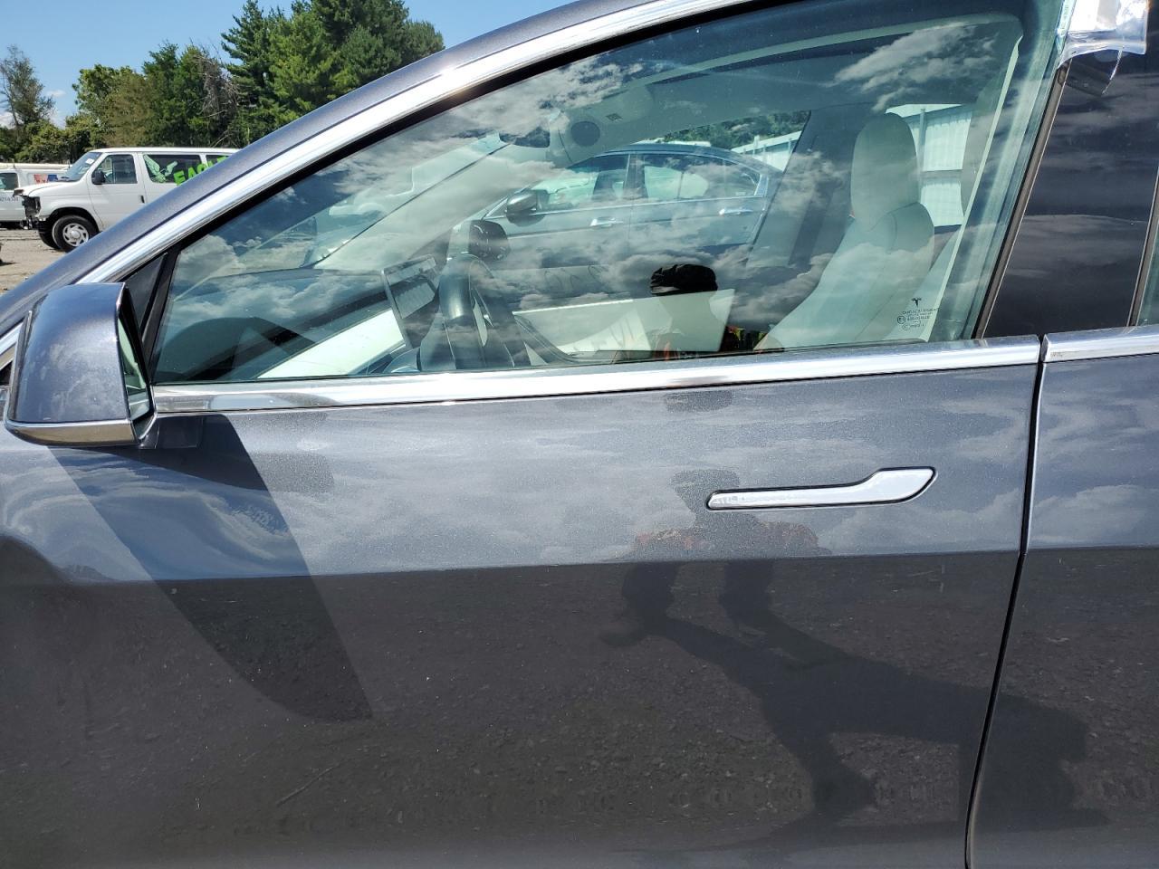 2019 Tesla Model 3 - Фото 7