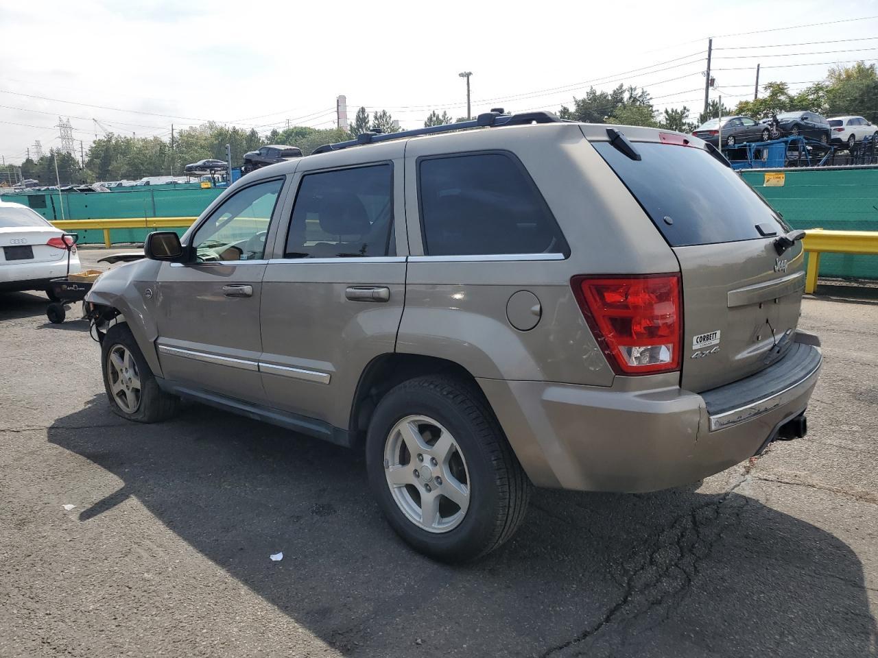 2005 Jeep Grand Cherokee Limited - Image 2