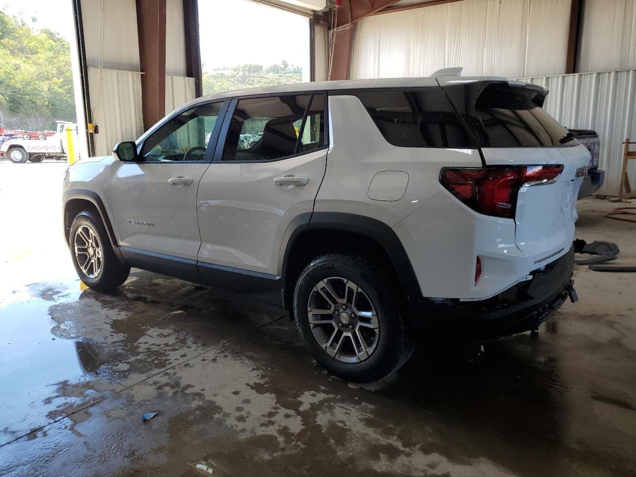 2026 GMC Terrain Elevation - Фото 2