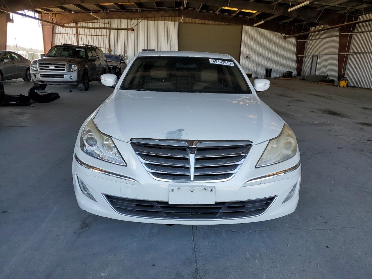 2012 Hyundai Genesis 3.8L - Image 5