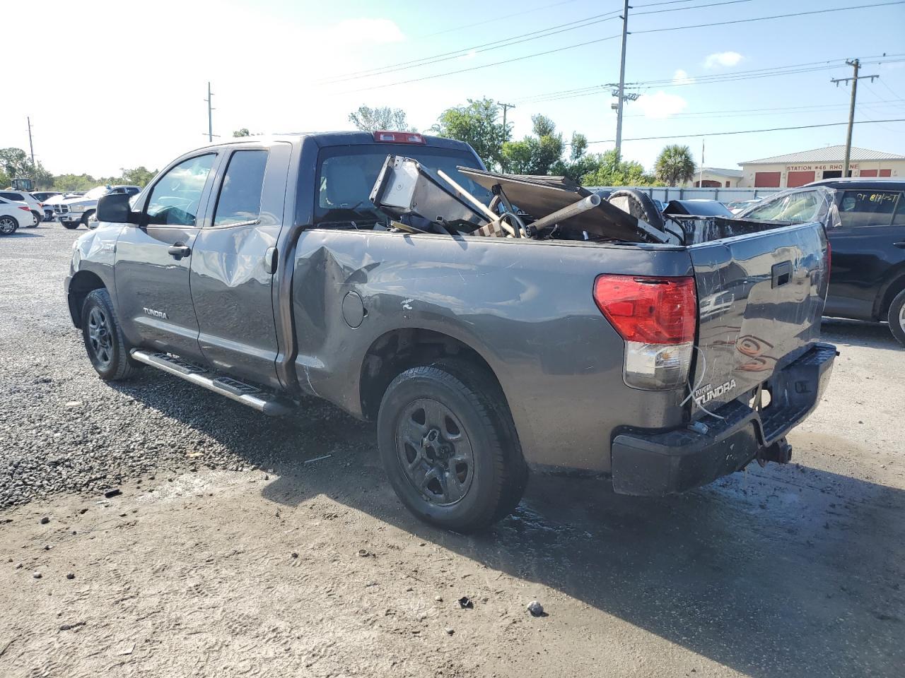 2012 Toyota Tundra Double Cab Sr5 - Image 2