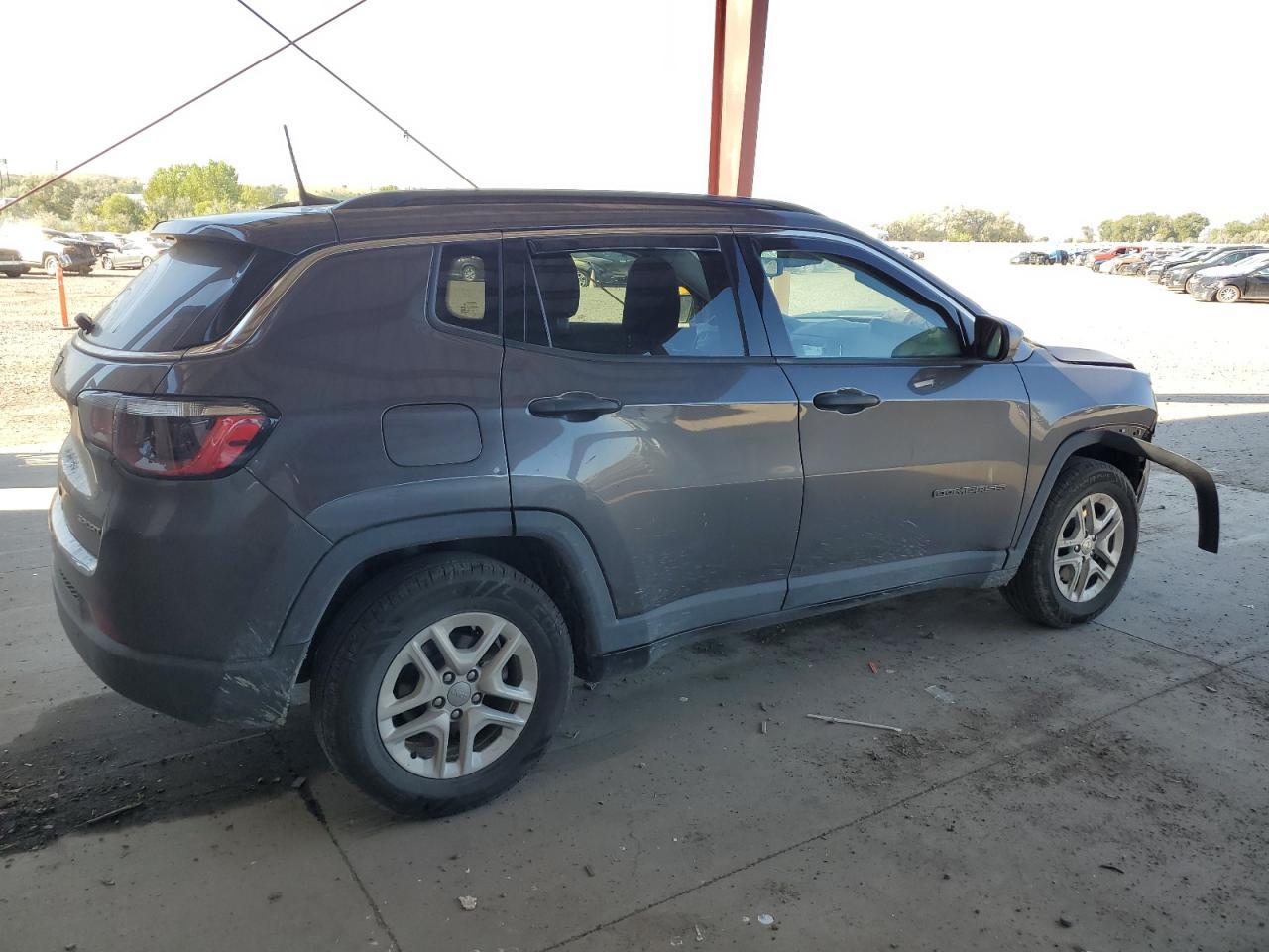 2021 Jeep Compass Sport - Фото 3
