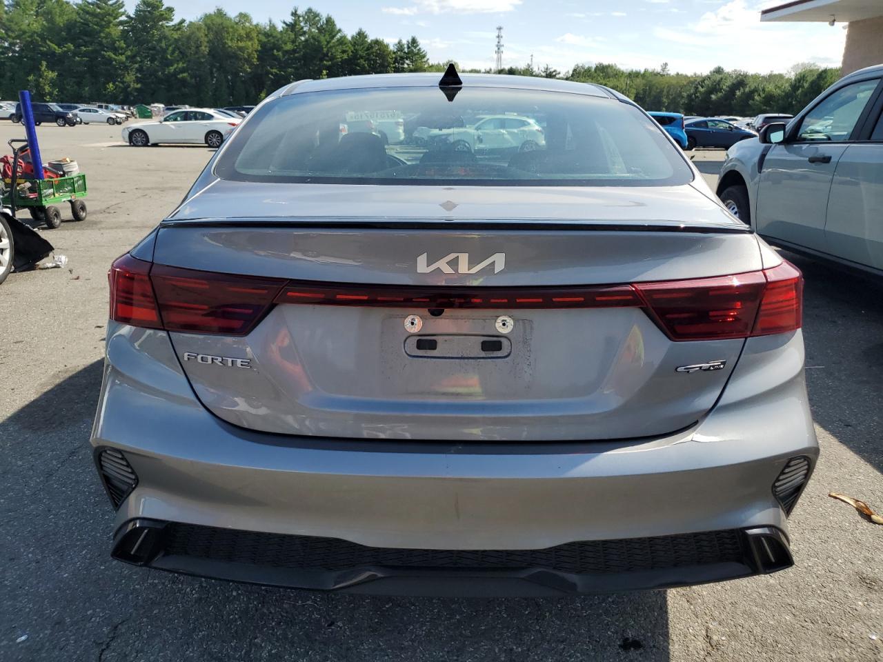 2023 Kia Forte Gt Line - Фото 6