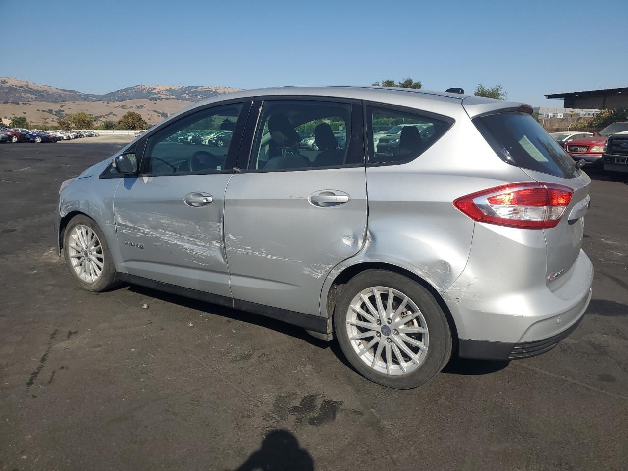 2018 Ford C-Max Se - Image 2