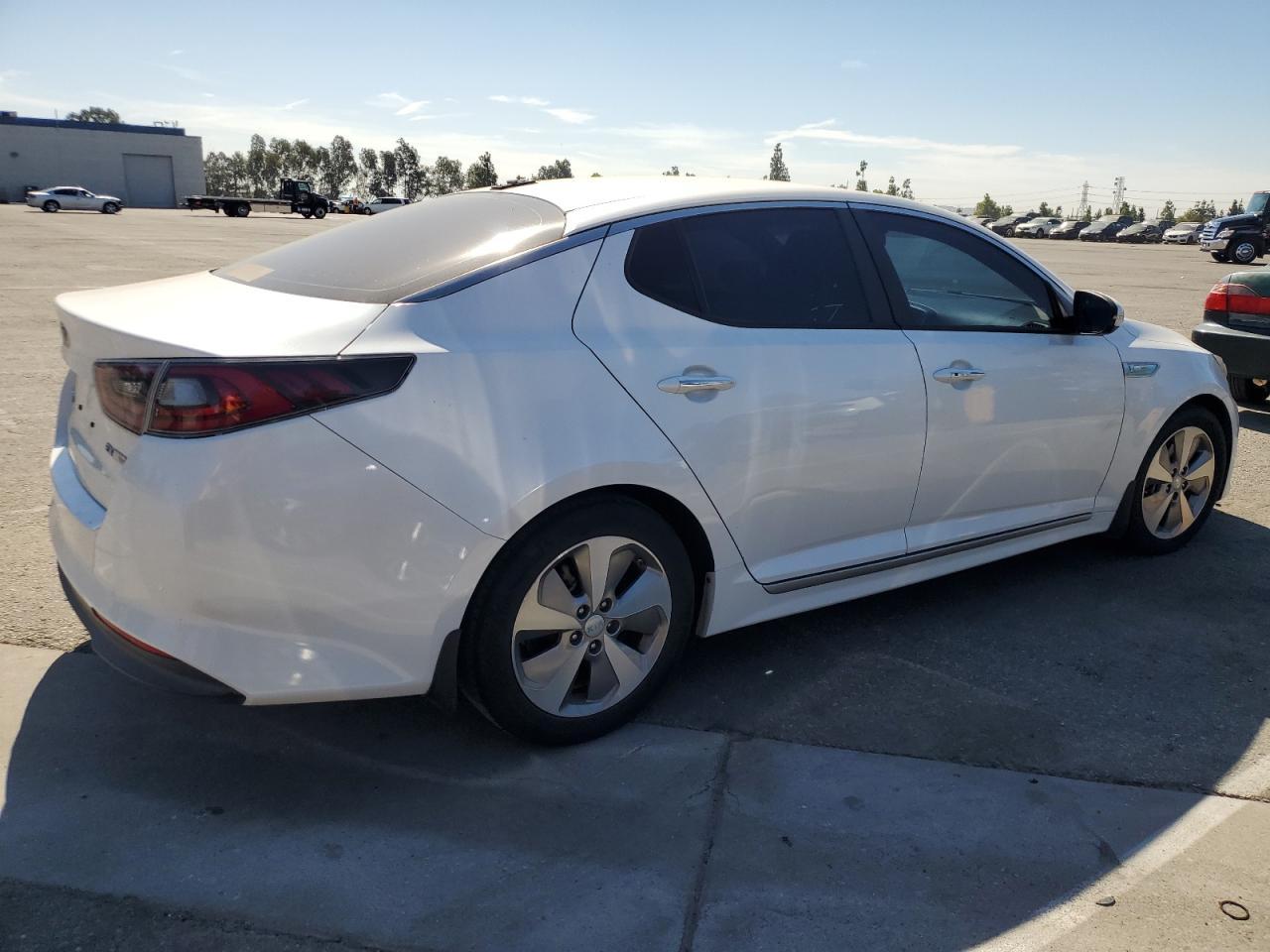 2016 Kia Optima Hybrid - Фото 3