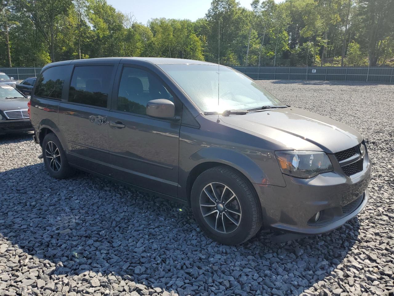 2017 Dodge Grand Caravan Sxt - Image 4