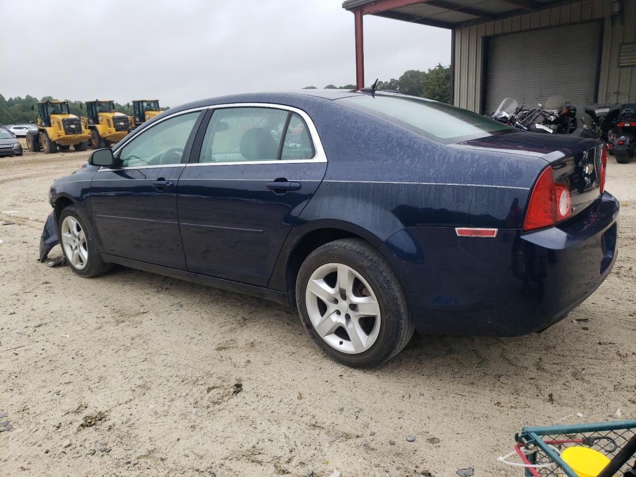 2011 Chevrolet Malibu Ls - Фото 2