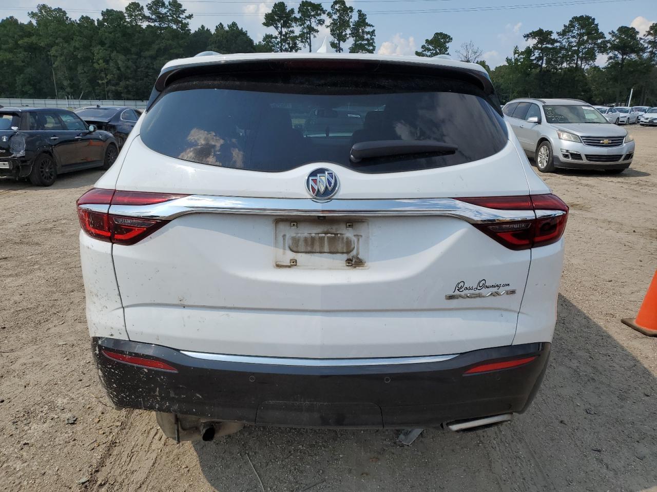 2019 Buick Enclave Essence - Image 6
