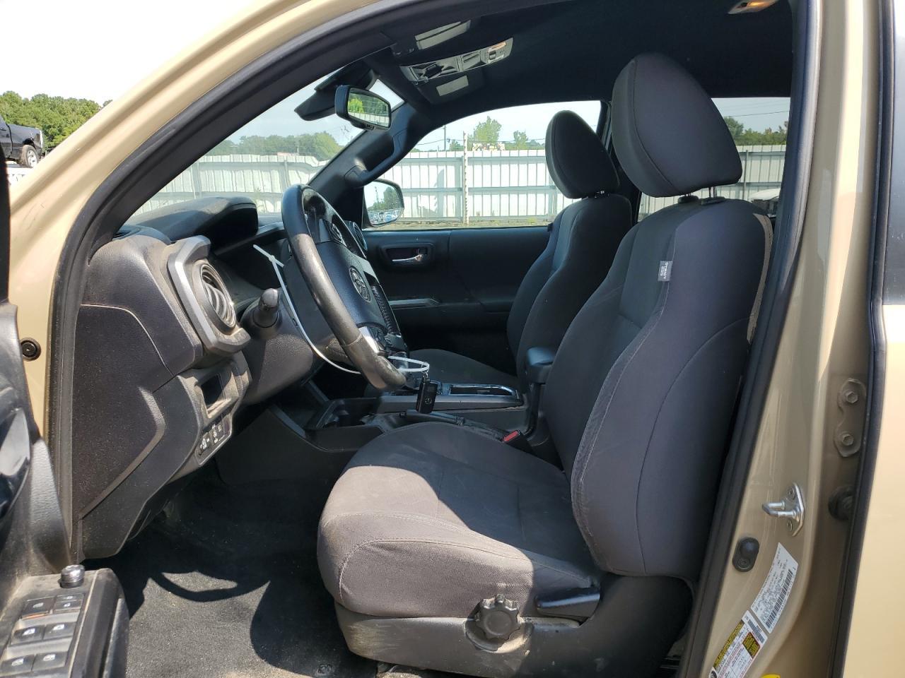 2018 Toyota Tacoma Double Cab - Image 7