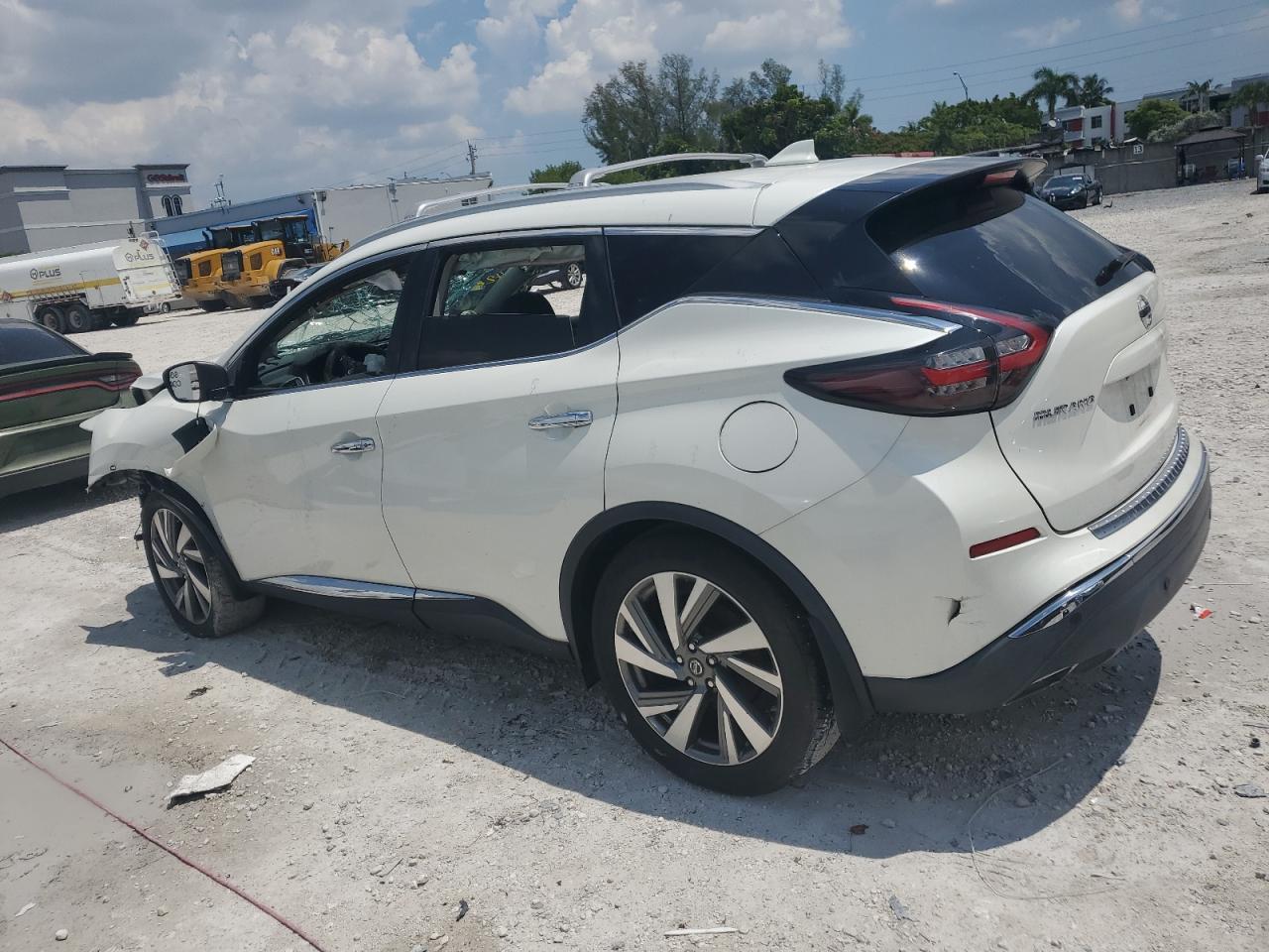 2019 Nissan Murano S - Image 2