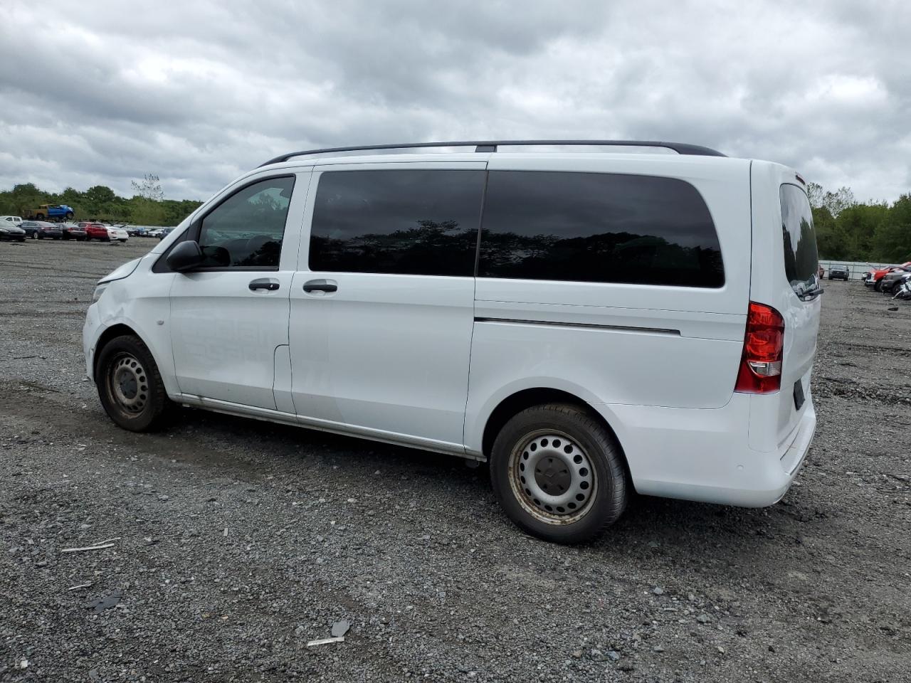 2023 Mercedes-Benz Metris - Фото 2