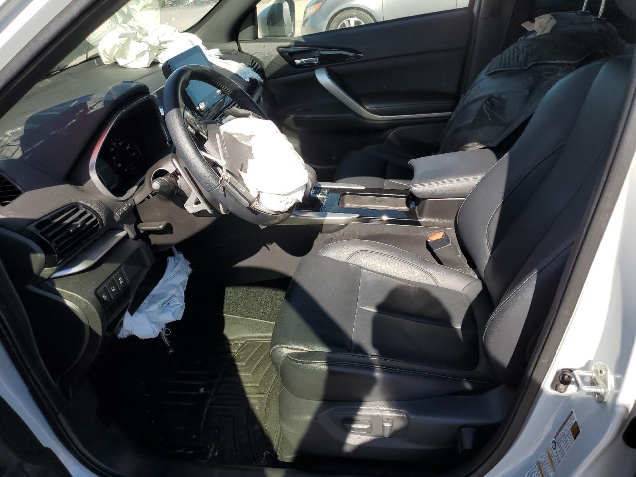 2022 Mitsubishi Eclipse Cross - Image 7