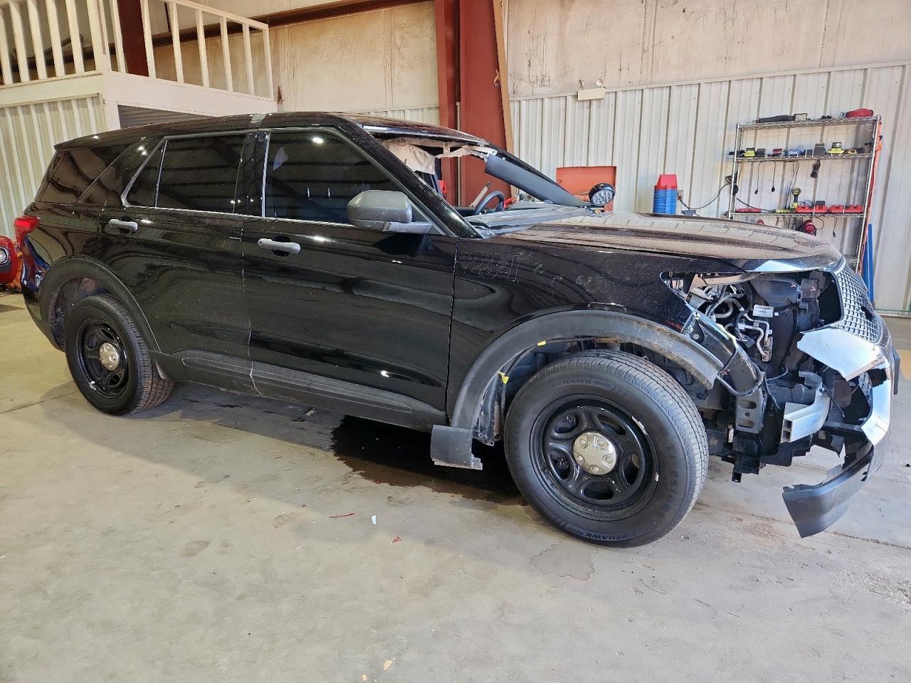 2023 Ford Explorer Police Interceptor - Image 4