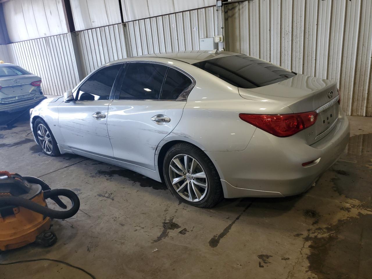 2015 Infiniti Q50 Base - Фото 2