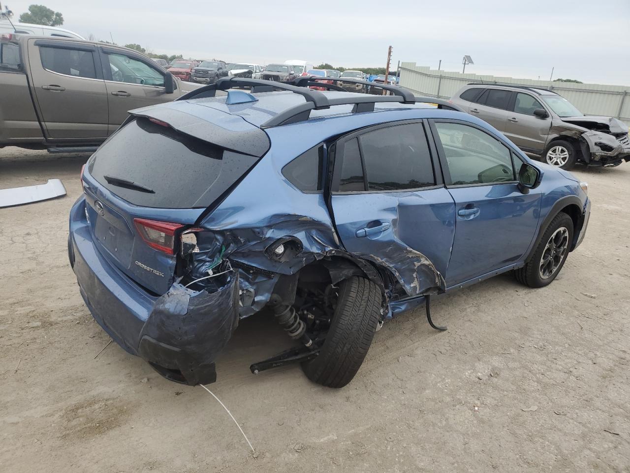 2023 Subaru Crosstrek Premium - Фото 3