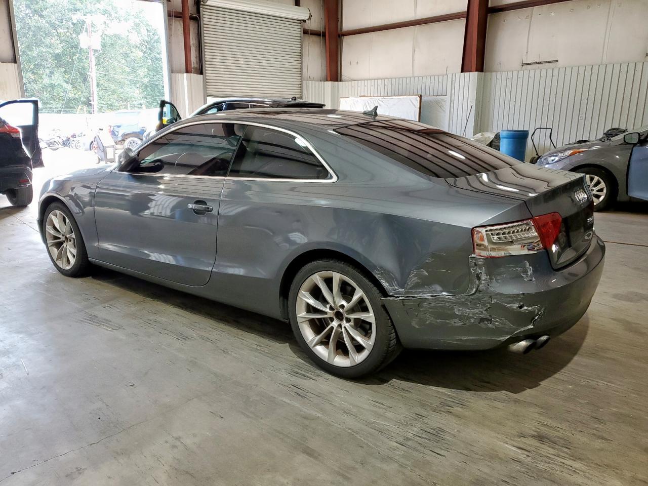 2013 Audi A5 Premium Plus - Фото 2