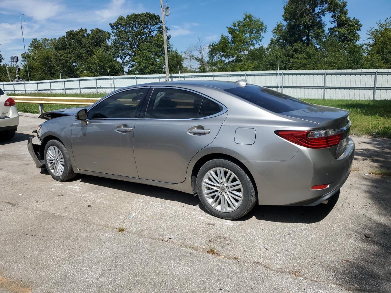 2015 Lexus Es 350 - Фото 2