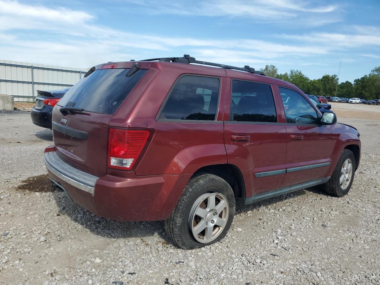 2008 Jeep Grand Cherokee Laredo - Image 3