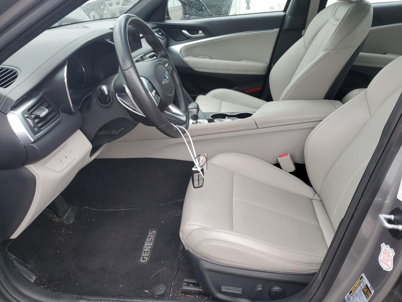 2023 Genesis G70 Base - Фото 7