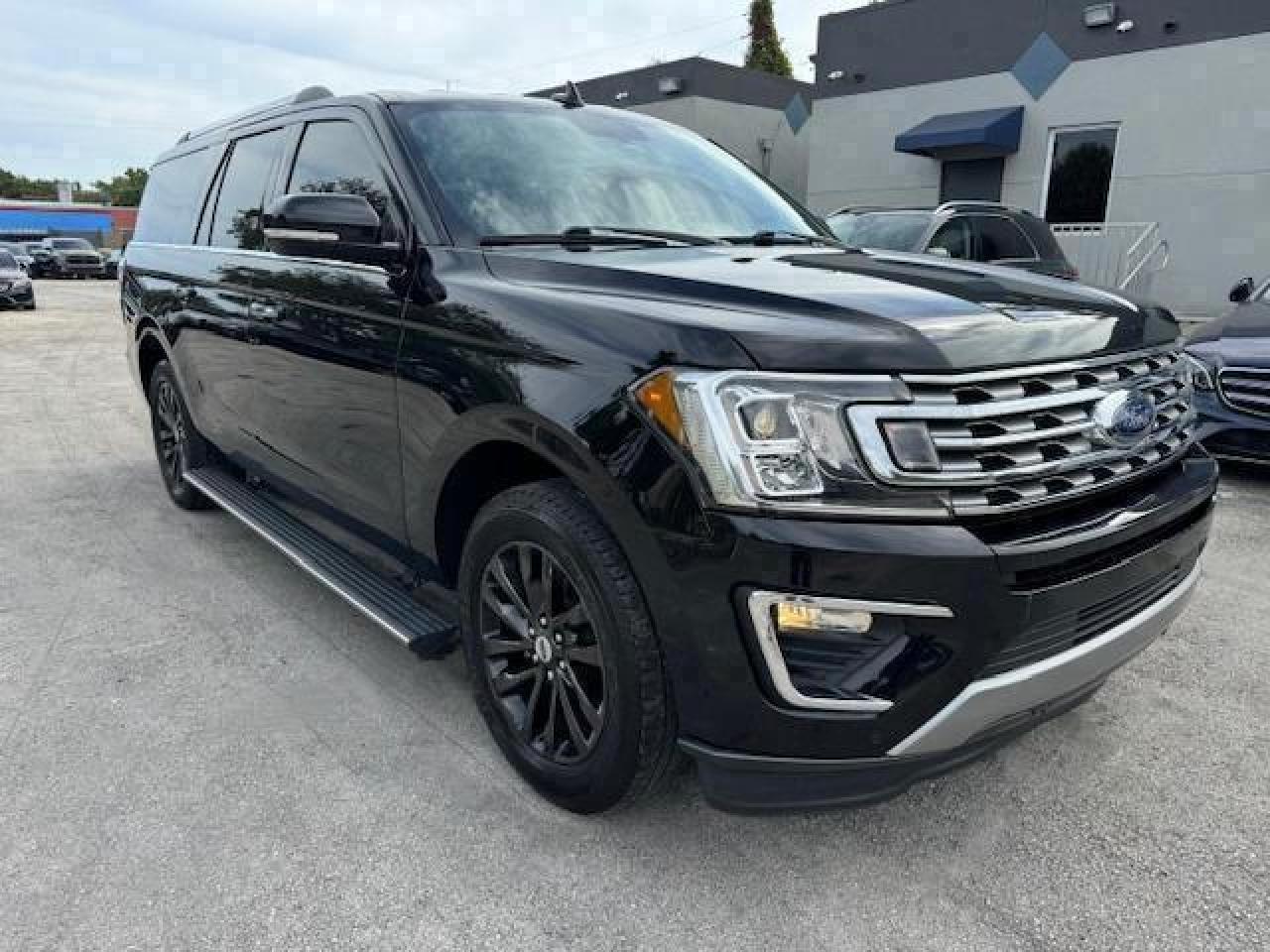 2019 Ford Expedition Max Limited - Image 4