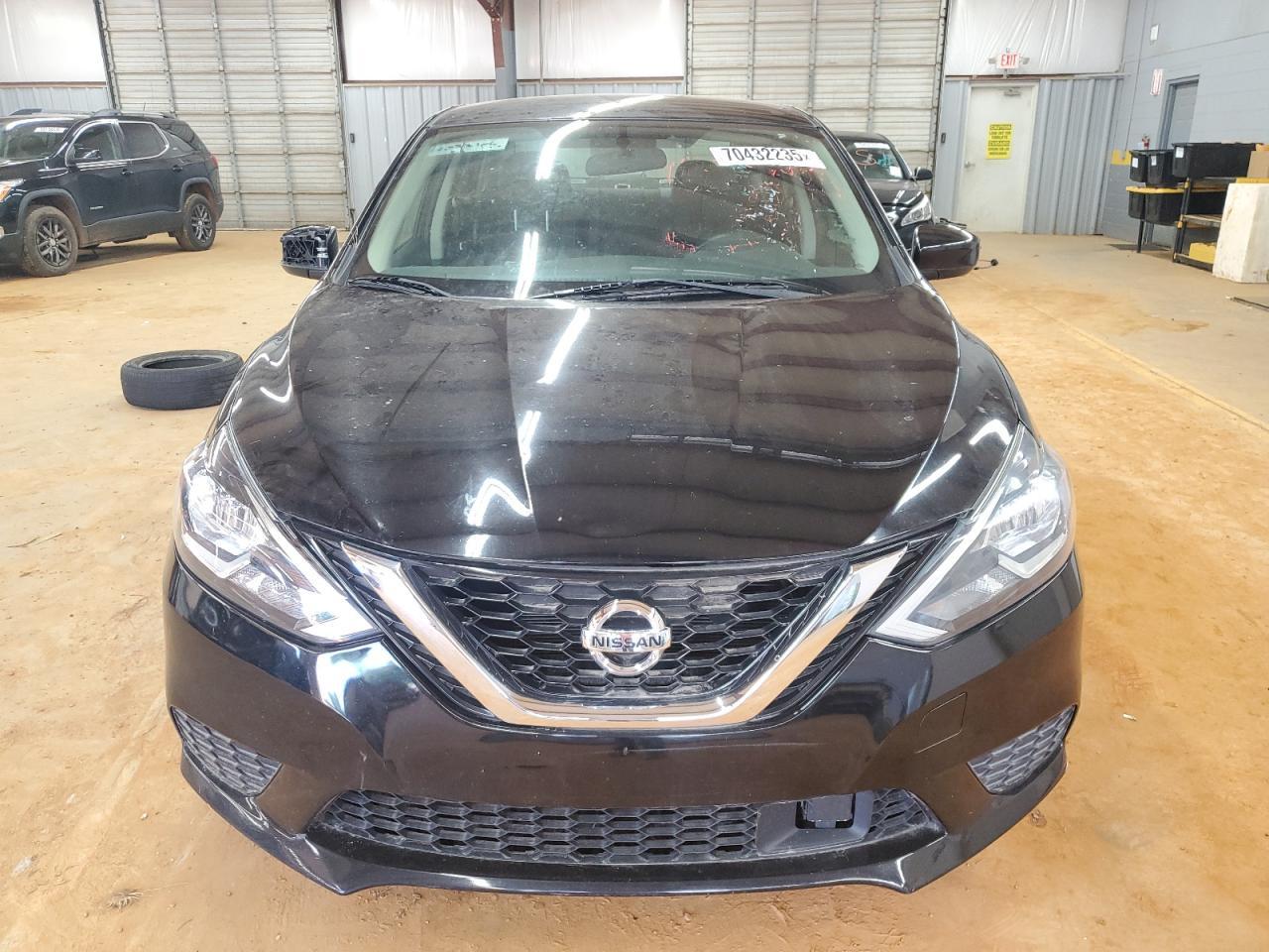 2019 Nissan Sentra S - Фото 5