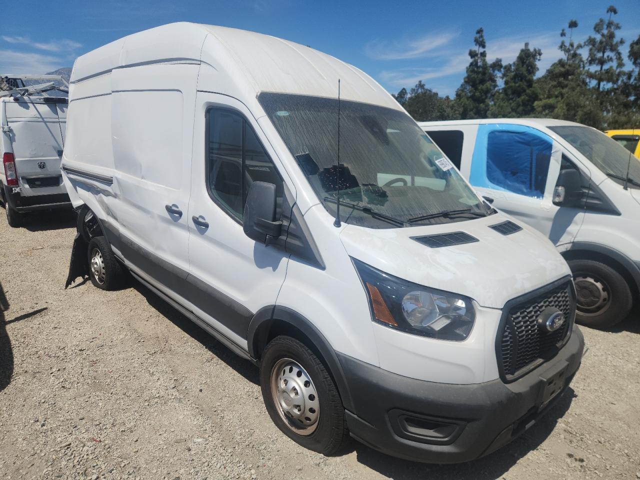 2023 Ford Transit T-250 - Image 4