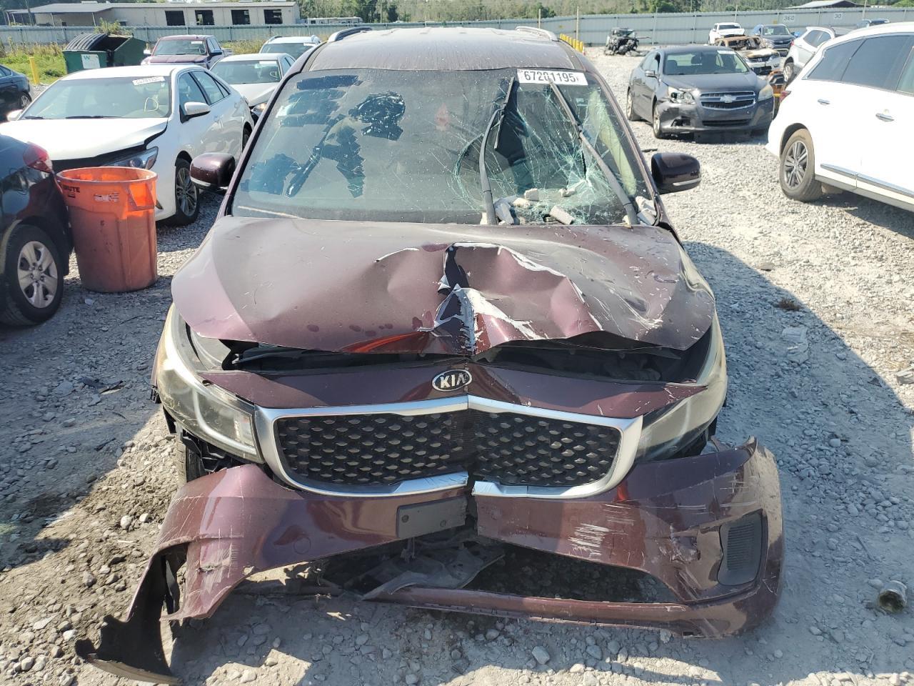 2015 Kia Sedona Lx - Image 5