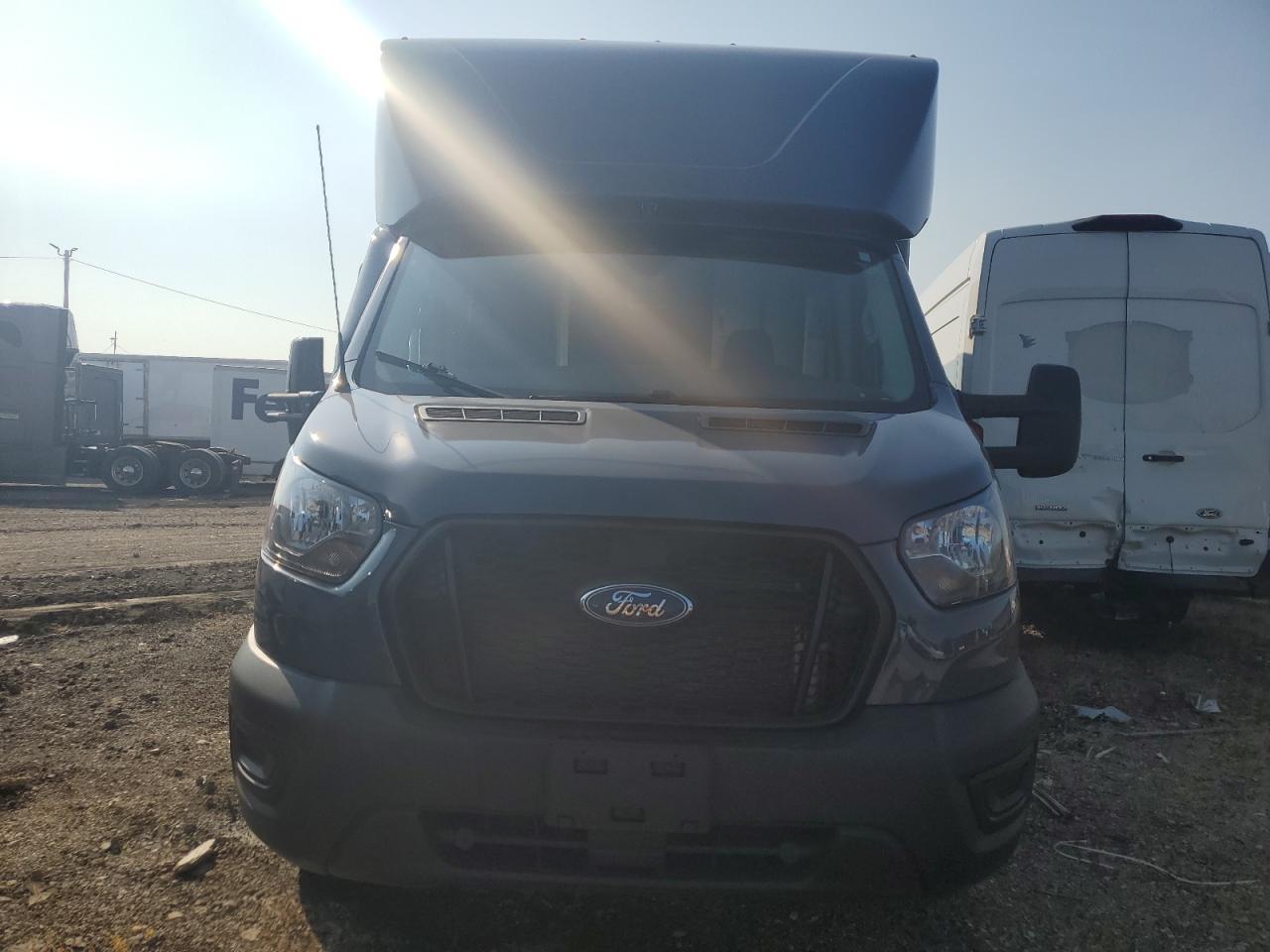 2021 Ford Transit T-350 - Image 5