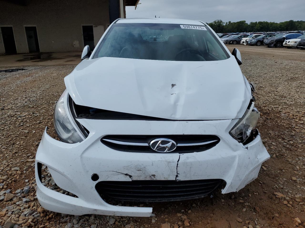 2017 Hyundai Accent Se - Фото 5