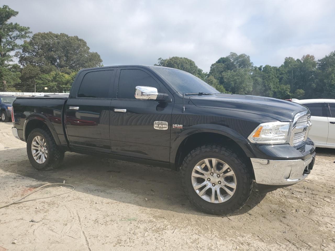 2016 Ram 1500 Longhorn - Image 4