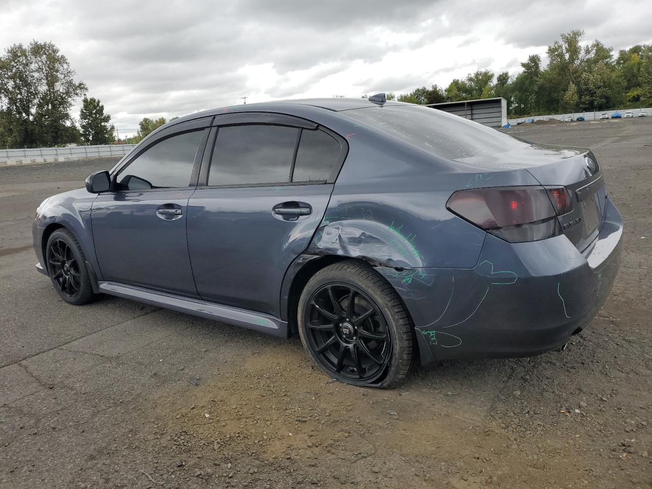 2014 Subaru Legacy 2.5I Premium - Фото 2
