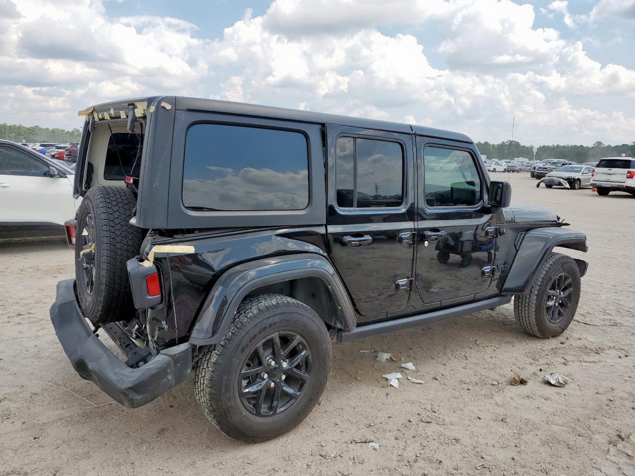 2023 Jeep Wrangler Sport - Фото 3