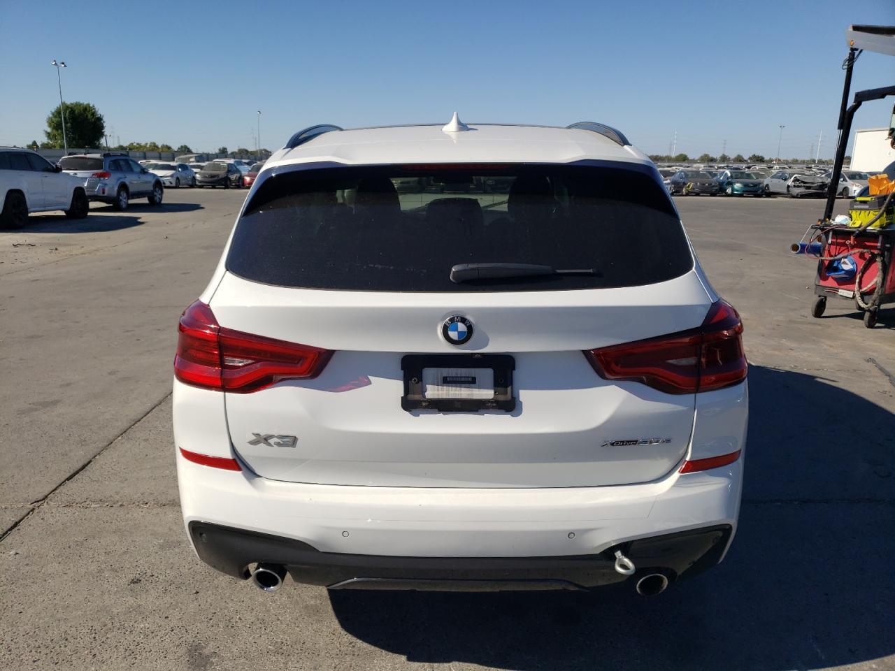 2021 BMW X3 xDrive30E xDrive30E - Image 6