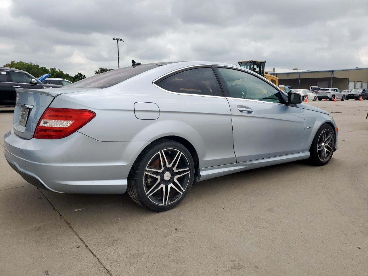 2013 Mercedes-Benz C 250 - Фото 3