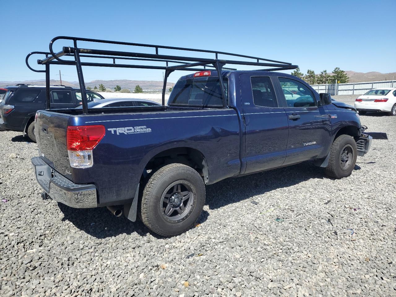 2011 Toyota Tundra Double Cab Sr5 - Фото 3