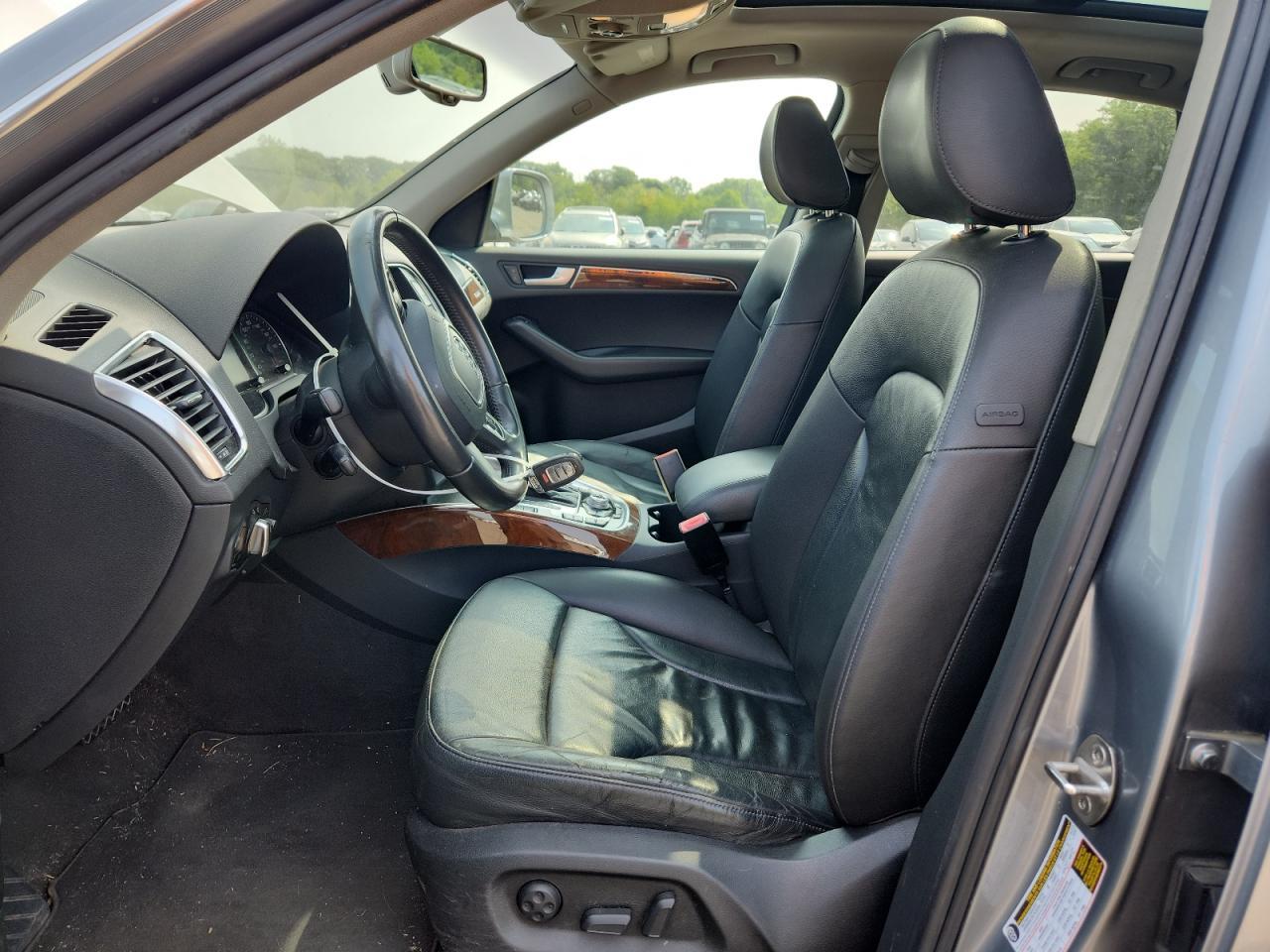 2010 Audi Q5 Premium Plus - Image 7