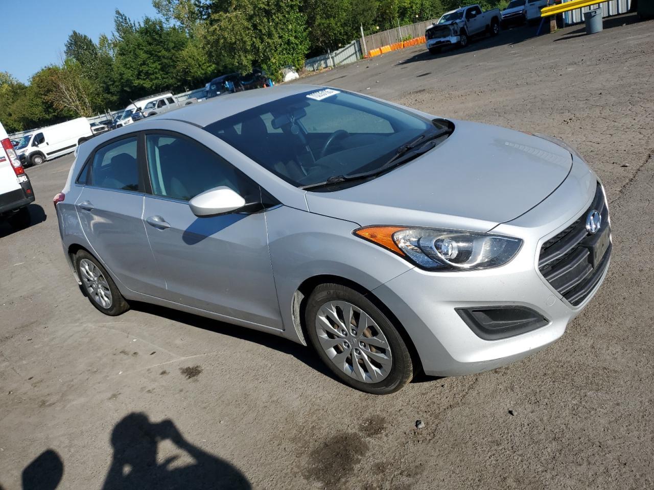 2017 Hyundai Elantra Gt - Фото 4