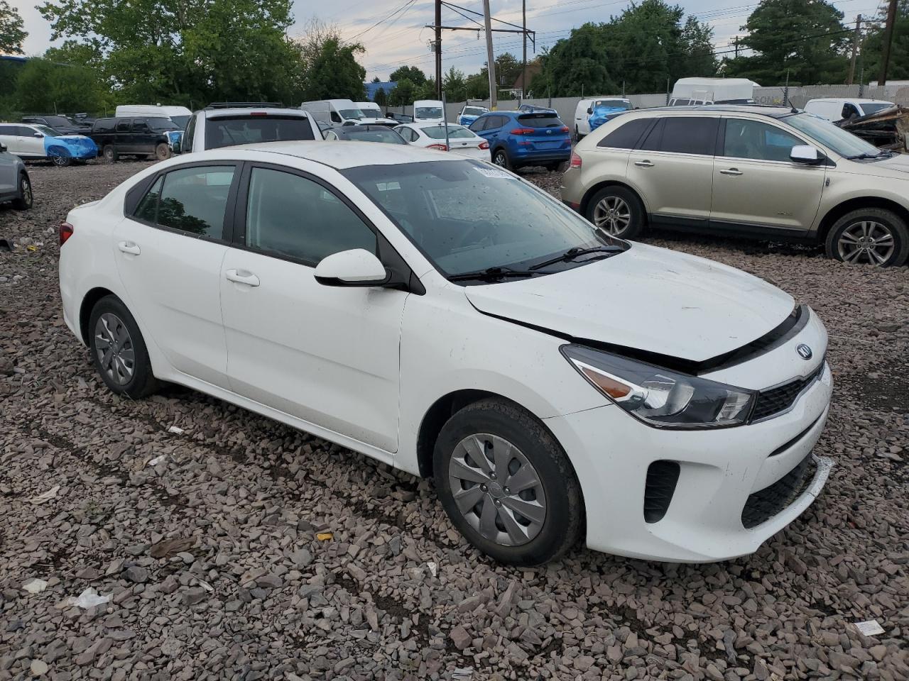 2019 Kia Rio S - Фото 4