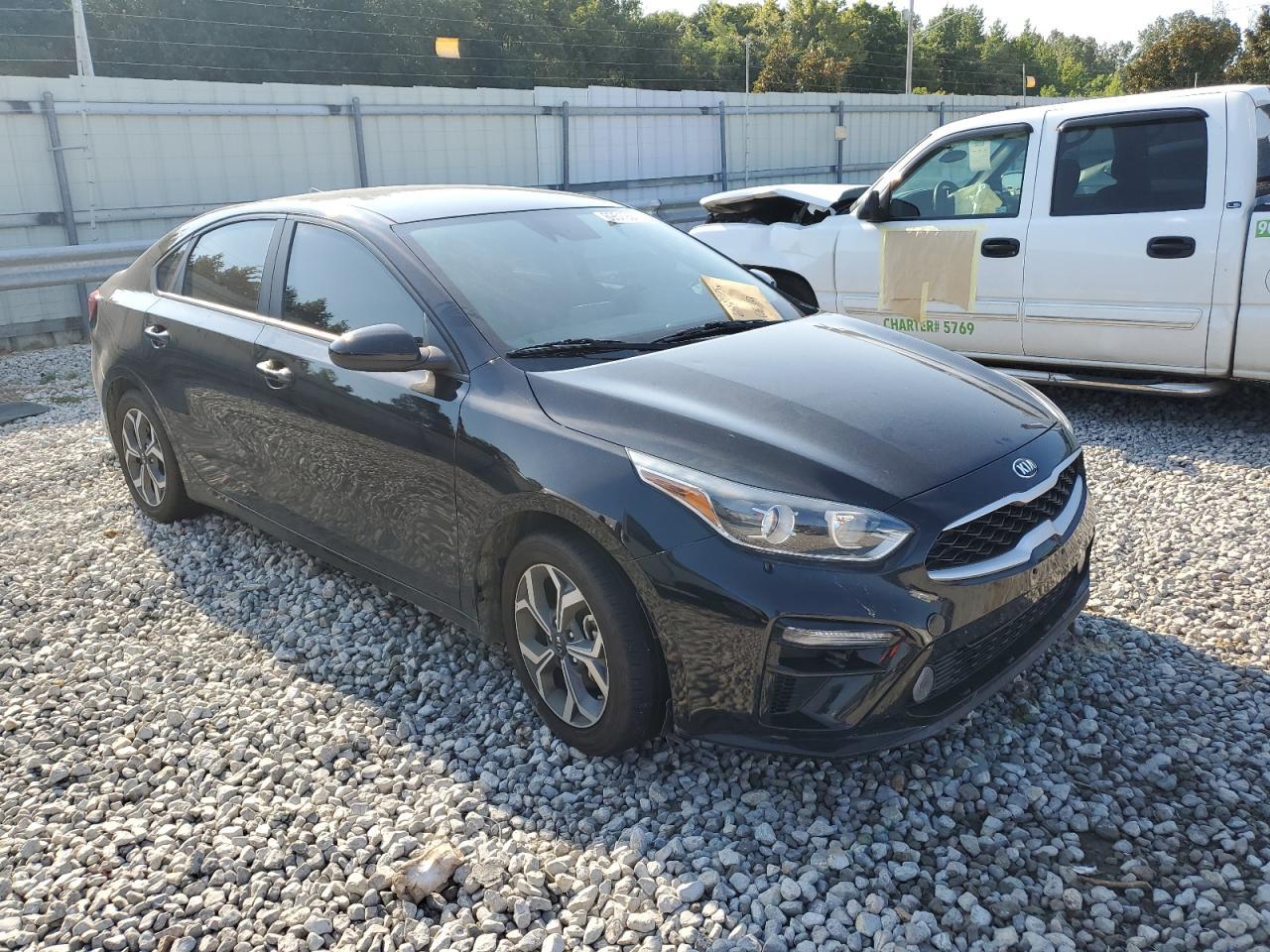 2021 Kia Forte Fe - Фото 4