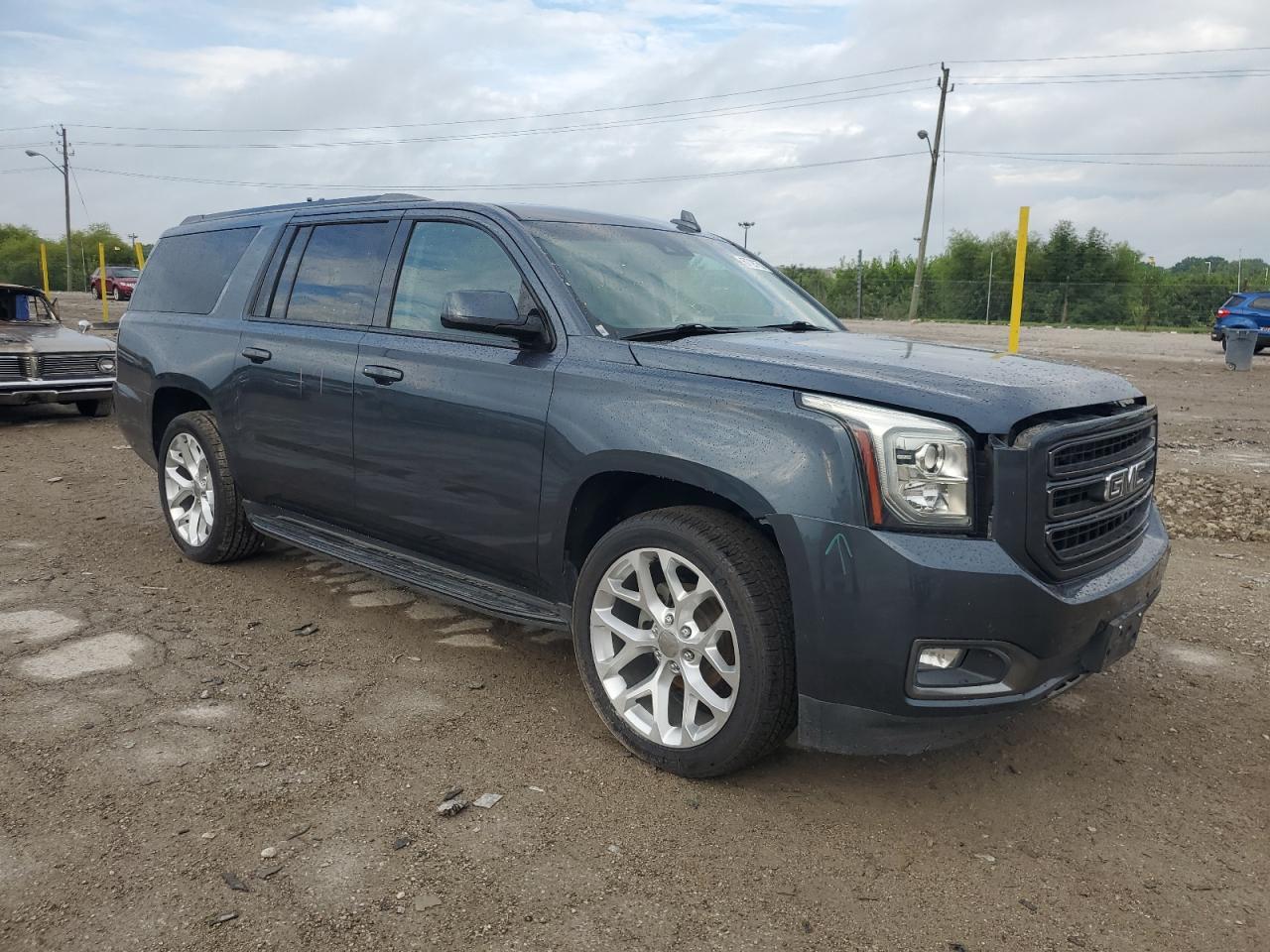 2019 GMC Yukon Xl C1500 Slt - Image 4